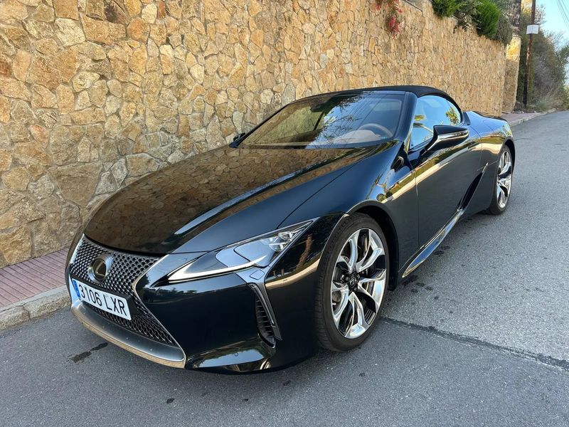 Lexus LC • 2022 • 10,000 km 1