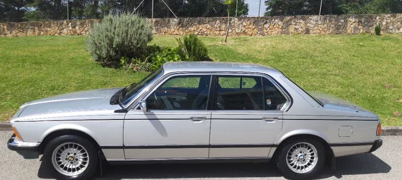 BMW 7 Series • 1982 • 90,000 km 1