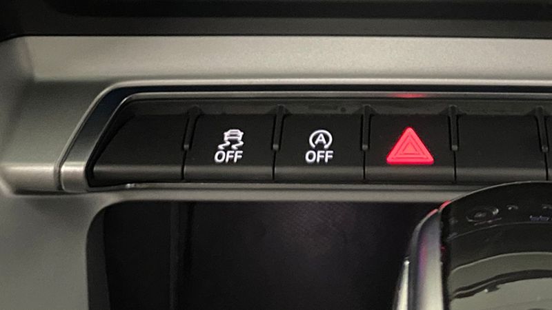 Audi Q3 • 2020 • 40,219 km 6