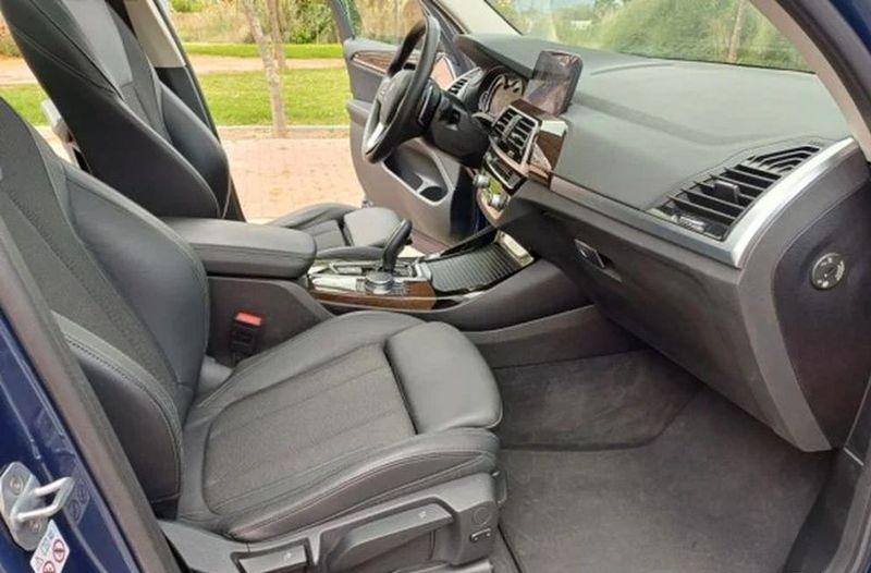 BMW X3 • 2018 • 74,000 km 31