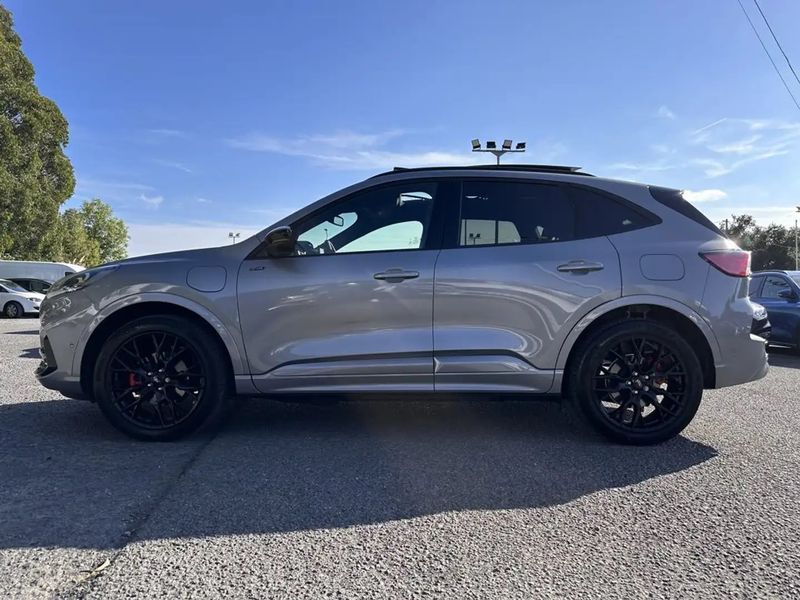 Ford Kuga • 2023 • 18,000 km 3