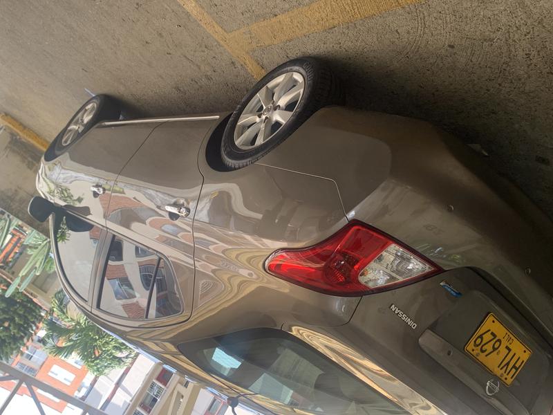 Nissan Versa • 2004 • 59,586 km 7