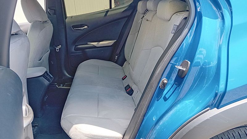 Lexus UX • 2021 • 44,700 km 23