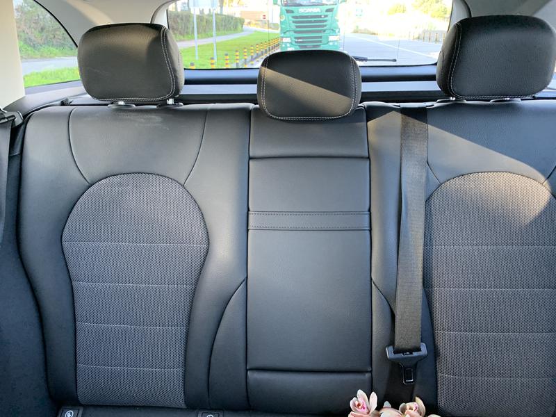 Mercedes-Benz C • 2015 • 153,000 km 5