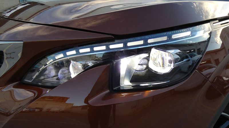 Peugeot 3008 • 2019 • 65,583 km 5