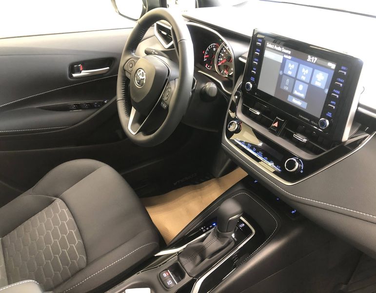 Toyota Corolla • 2020 • 20 km 2