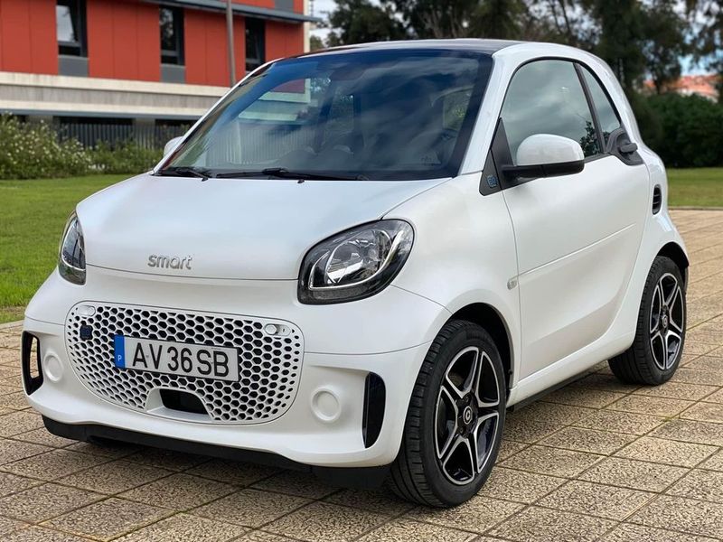 Smart Fortwo coupé • 2020 • 18,000 km 4