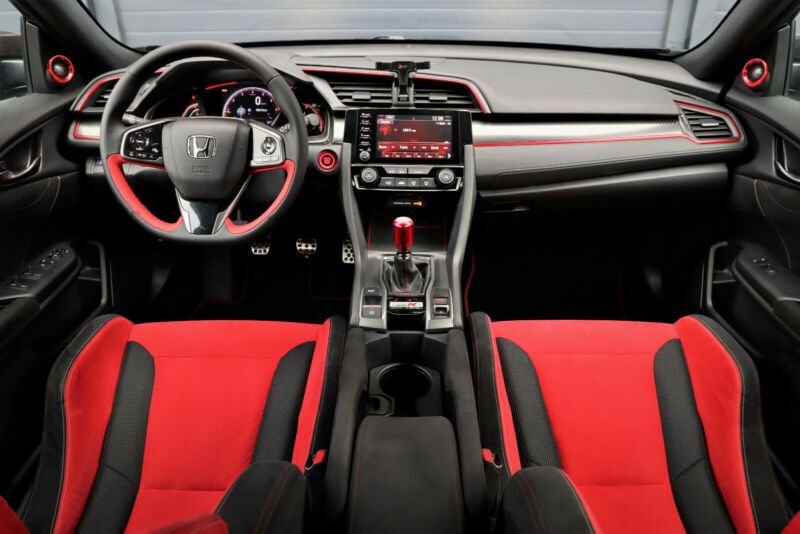 Honda Civic • 2019 • 74,751 km 5