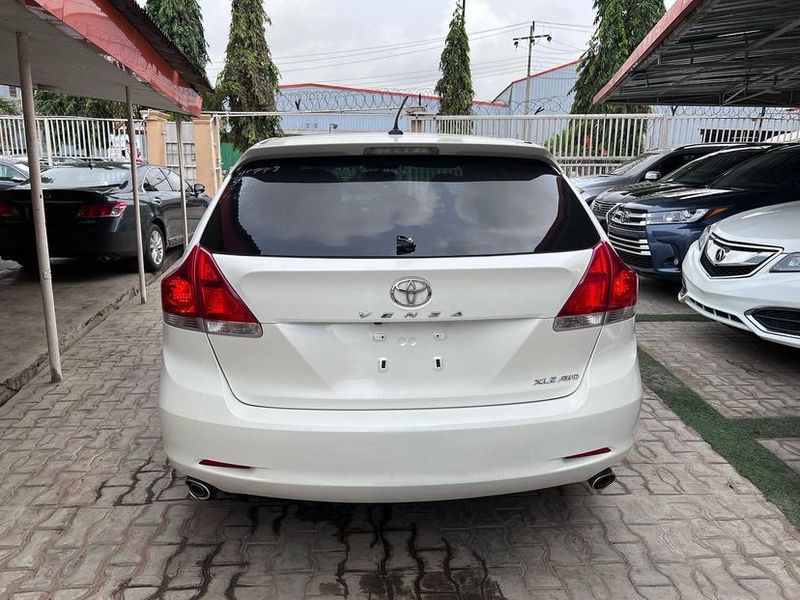 Toyota Venza • 2018 • 50,000 km 3