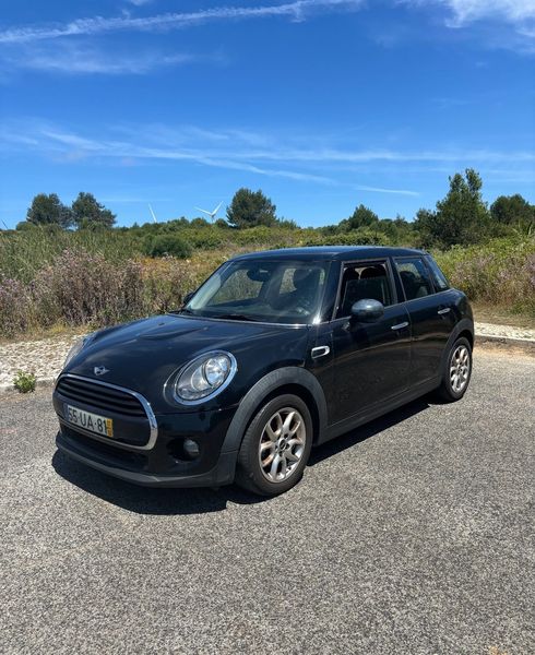MINI Cooper D • 2017 • 158,000 km 6