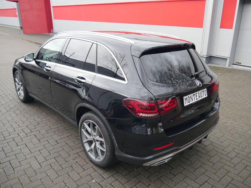 Mercedes-Benz GLC-Class • 2020 • 18,000 km 37