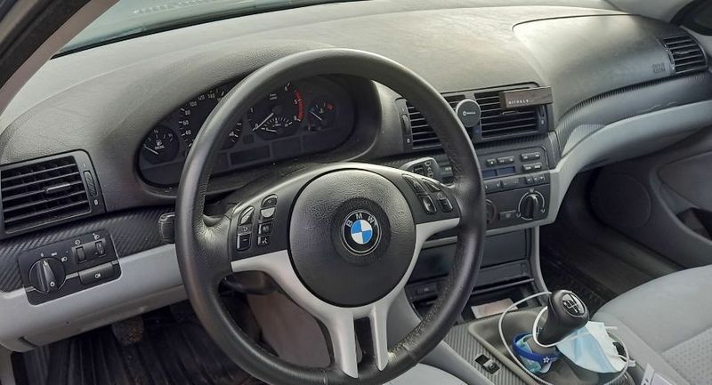 BMW 3 Series • 2002 • 310,000 km 2