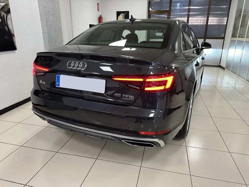 Audi A4 • 2019 • 30,500 km 10