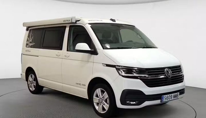 Volkswagen California • 2023 • 28,109 km 2