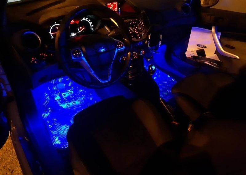 Ford C-Max Energi • 2011 • 400,000 km 6