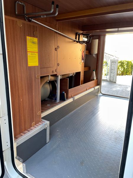 Ford Windstar • 2012 • 59,000 km 4