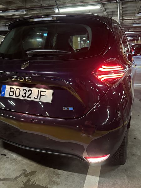Renault Zoé • 2021 • 18,000 km 9
