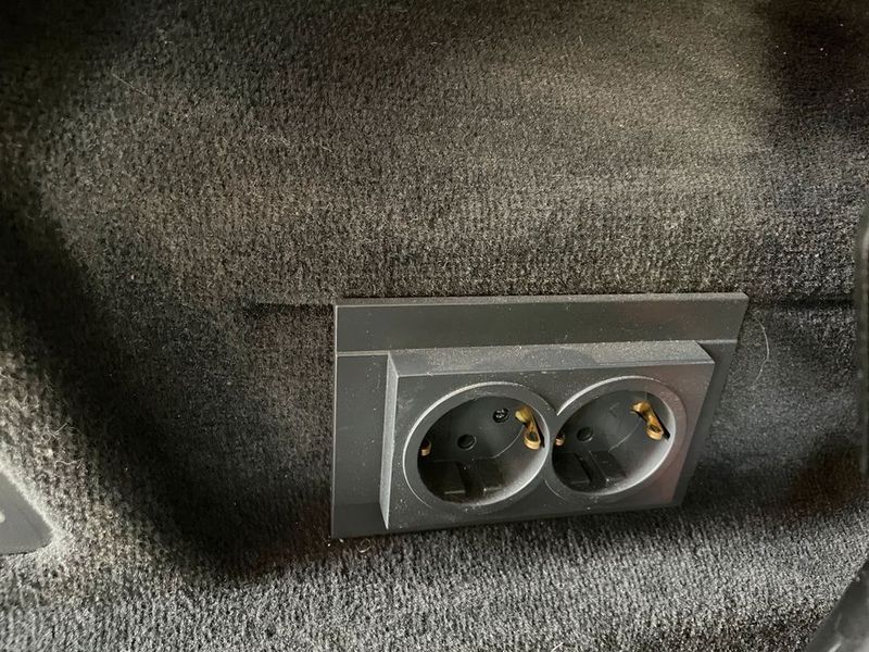 Mercedes-Benz Sprinter • 2013 • 136,000 km 12