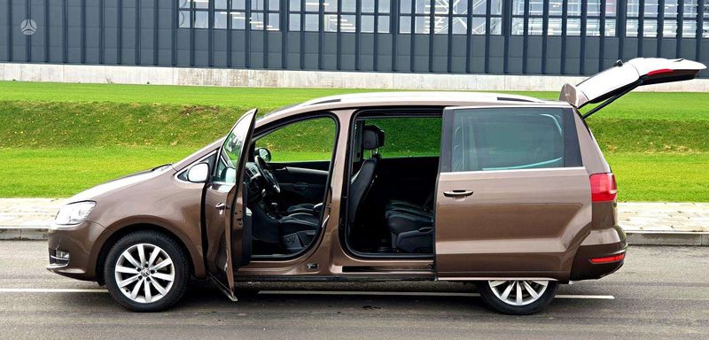 Volkswagen Sharan • 2013 • 177,000 km 1