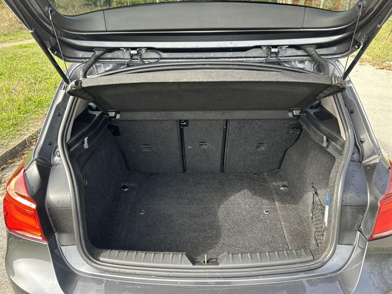 BMW 1 Series • 2016 • 216,000 km 12