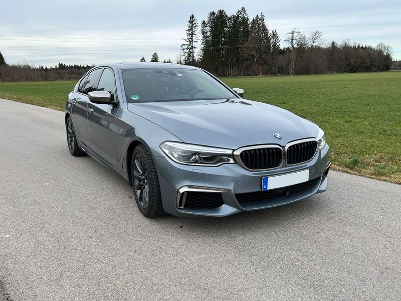 BMW 5 Series • 2017 • 82,000 km 1