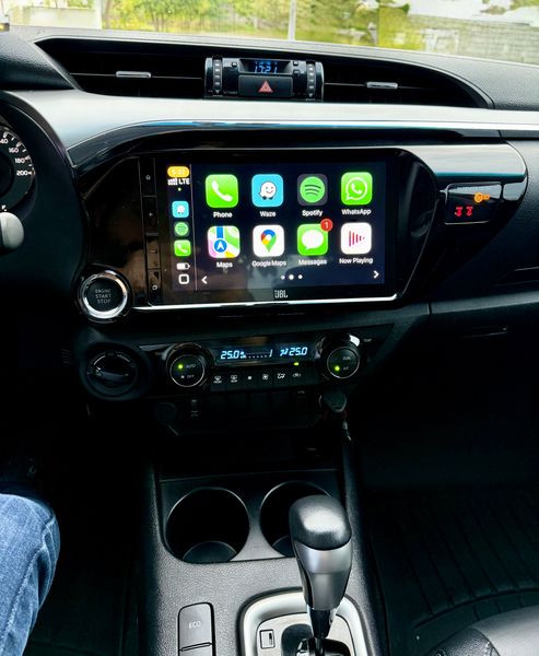 Toyota Hilux • 2024 • 13,600 km 5