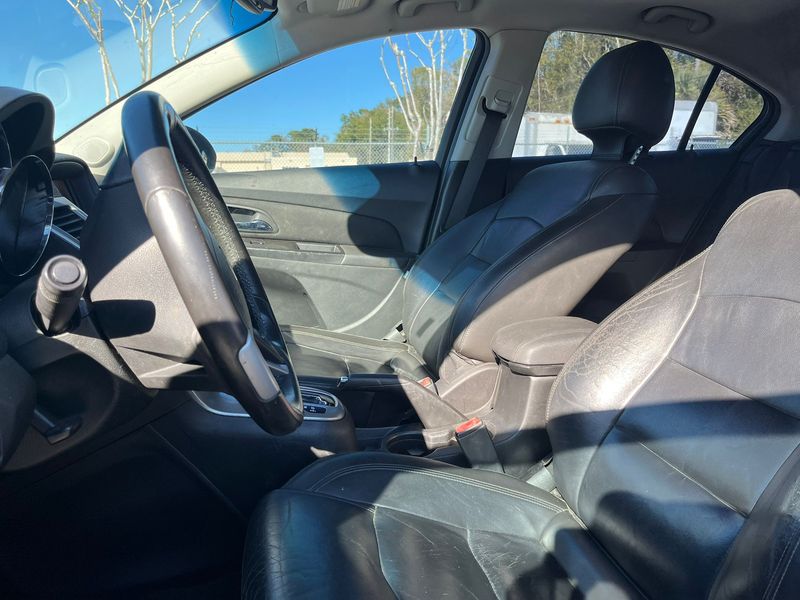 Chevrolet Cruze • 2012 • 170,000 km 10