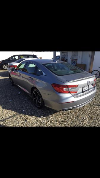 Honda Accord • 2018 • 95,830 km 4