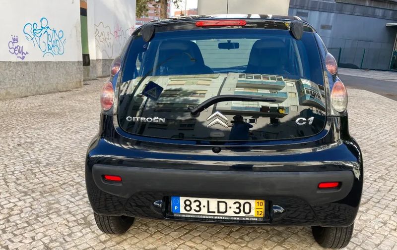 Citroën C1 • 2010 • 129,800 km 2