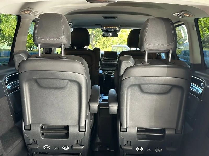 Mercedes-Benz 310 Van • 2020 • 54,000 km 15