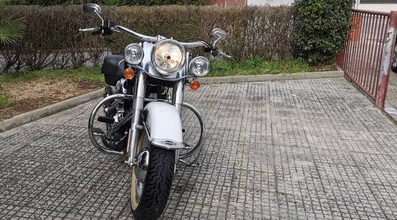 Harley Davidson heritage softail classic • 2005 • 7,736 km 3