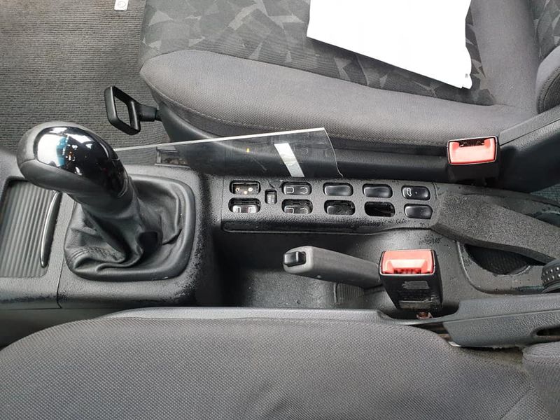 Mercedes-Benz Sprinter Worker • 2003 • 80,000 km 3