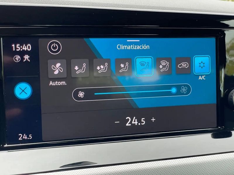 Volkswagen Golf • 2021 • 162,000 km 12