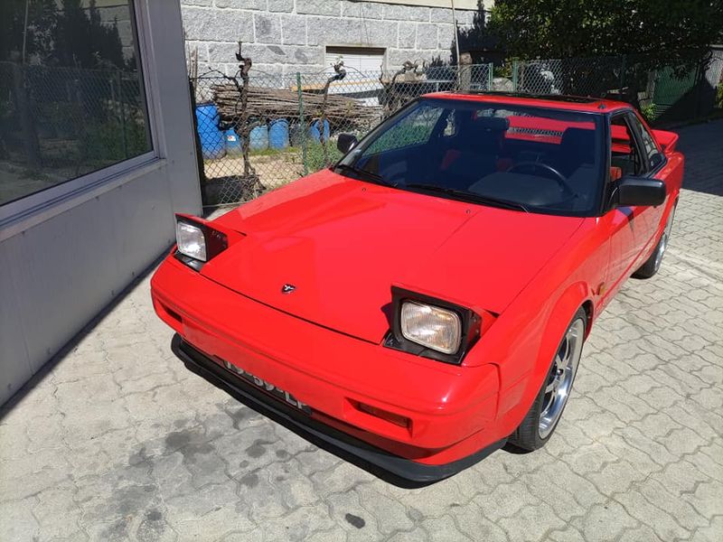 Toyota MR2 • 2001 • 89,000 km 1