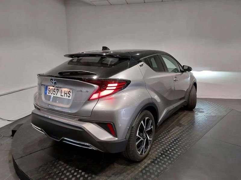 Toyota C-HR • 2020 • 48,755 km 12