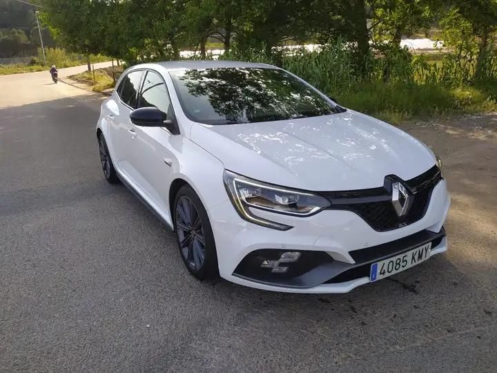 Renault Mégane • 2018 • 69,300 km 1