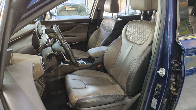 Hyundai Santa Fe • 2019 • 120,746 km 14