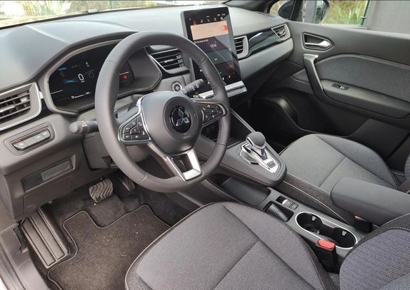Mitsubishi ASX • 2024 • 1,500 km 7
