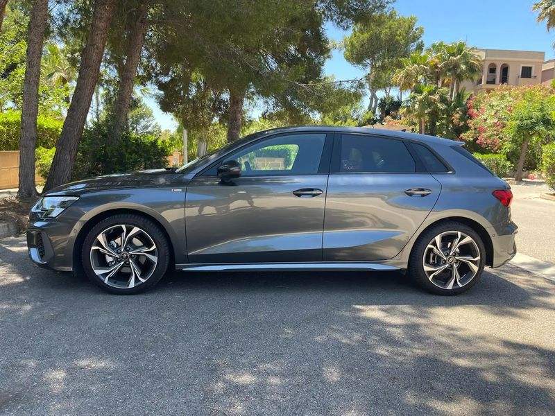 Audi A3 • 2024 • 9,955 km 2