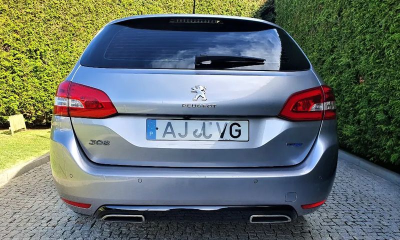 Peugeot 308 SW • 2016 • 160,000 km 1
