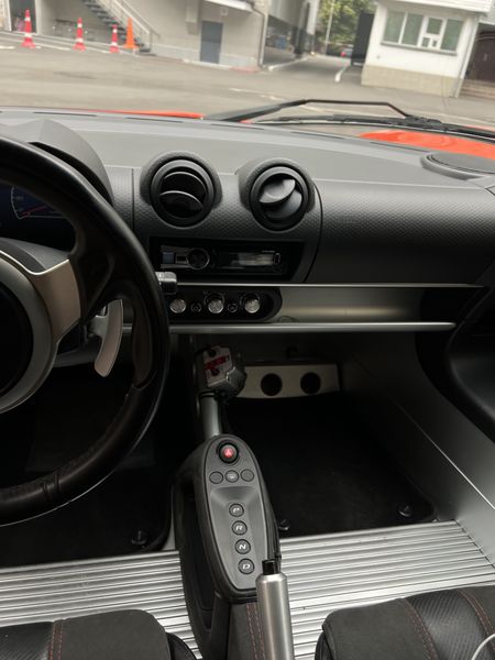 Lotus Exige • 2015 • 16,800 km 11