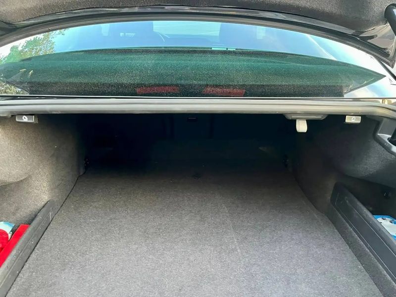 Volkswagen Passat • 2017 • 141,000 km 5