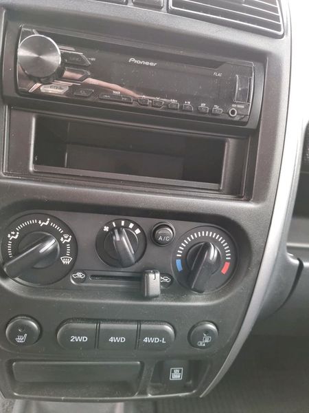 Suzuki Jimny • 2017 • 73,150 km 10