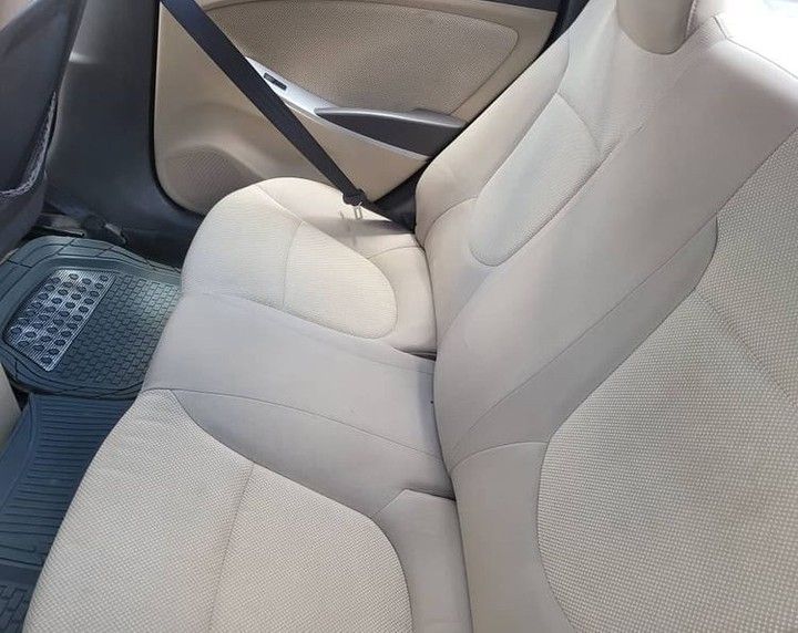 Hyundai Accent • 2016 • 50,000 km 4