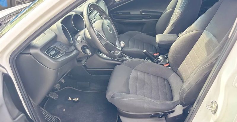 Alfa Romeo Giulietta • 2016 • 270,000 km 3