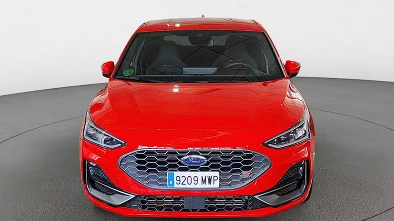 Ford Focus • 2024 • 4,284 km 8