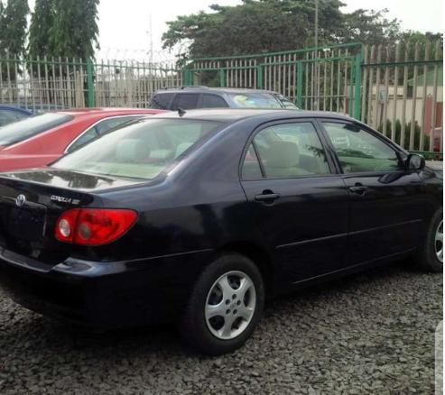Toyota Corolla • 2005 • 184,342 km 2