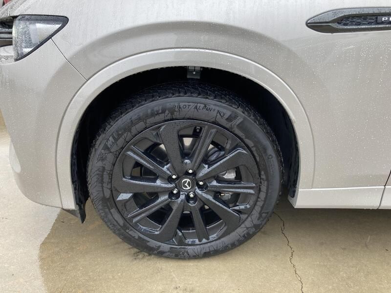 Mazda CX-30 • 2024 • 14,500 km 11