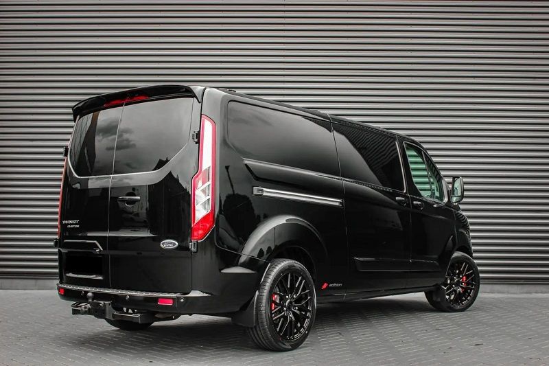 Ford Transit • 2017 • 101,300 km 2