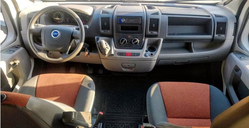 Fiat 500L • 2009 • 10,000 km 4